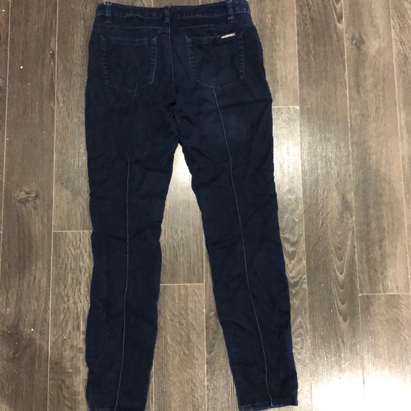 🌼3 for 40$🌼Dark denim Michael Kors jeans - Picture 2 of 4